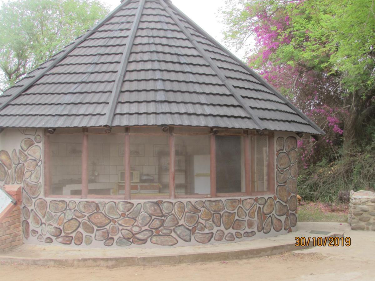Amanzimlotzi Riverside Bush Camp Hoedspruit Exterior photo